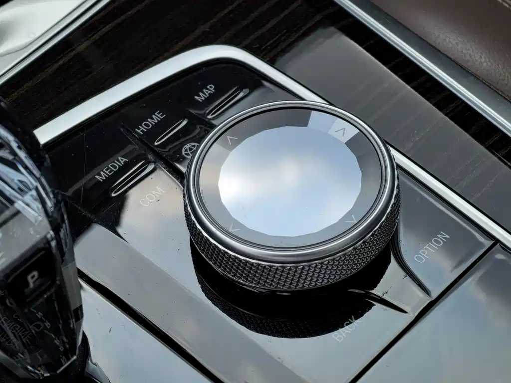 BMW X5 2019 — фото 17