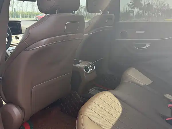 Mercedes-Benz E-Class 2019