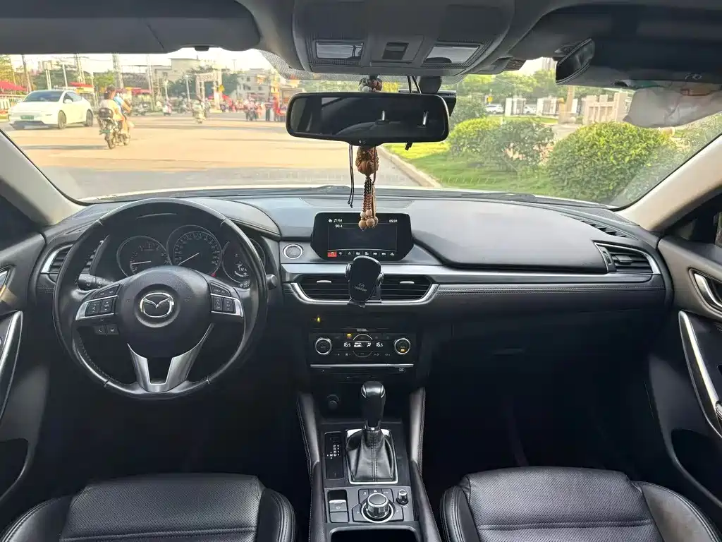 Mazda Atenza 2017