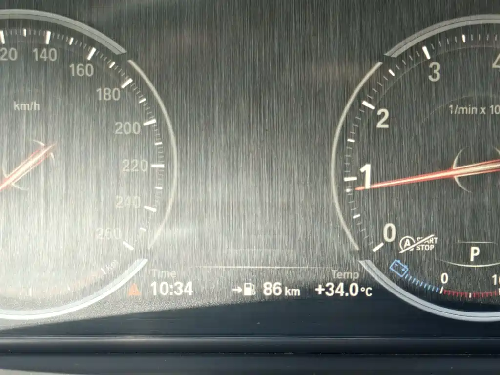 BMW 5 Series 2017 — фото 15