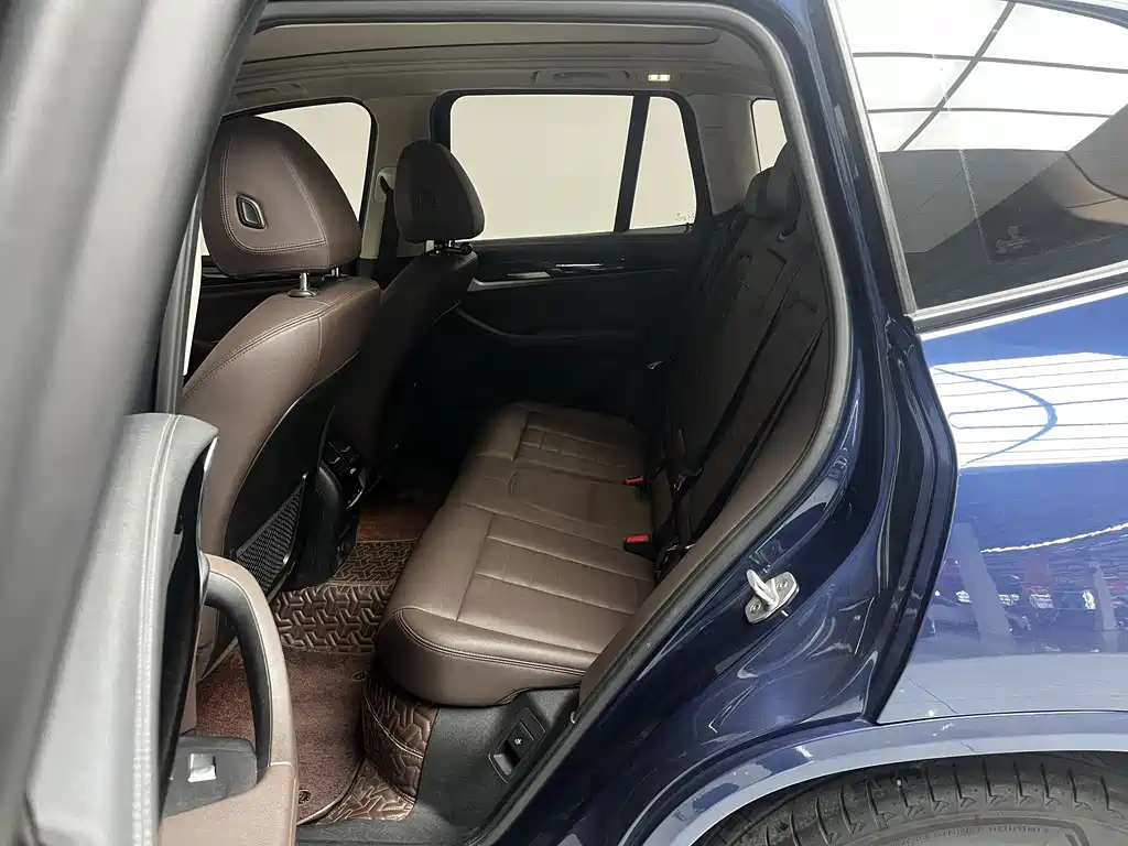 BMW X3 2019 — фото 10