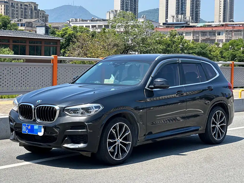 BMW X3 2021 — фото 1