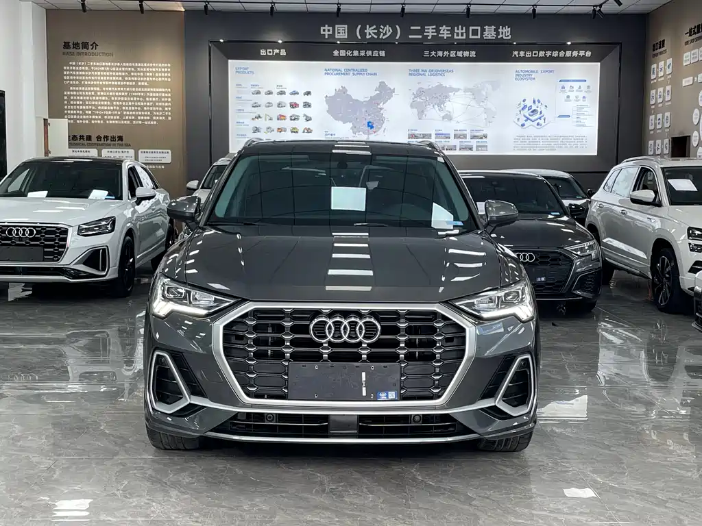 Audi Q3 2022