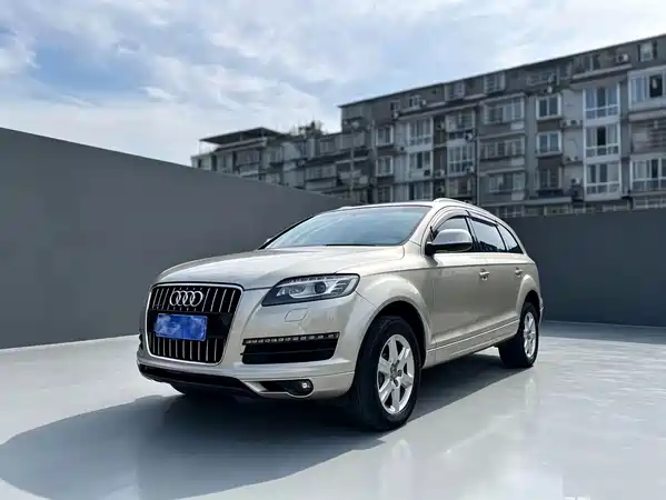 Audi Q7 2011