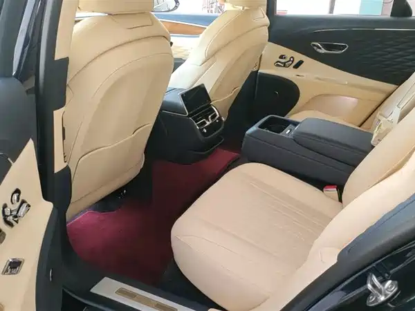 Bentley Flying Spur 2021