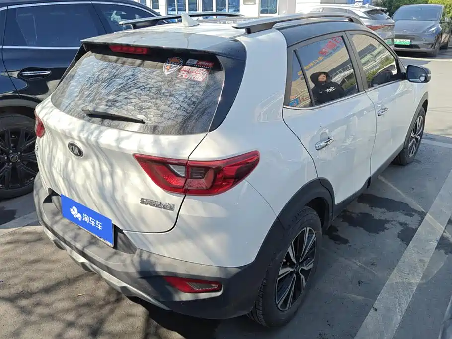 Kia KX1 2020 — фото 3