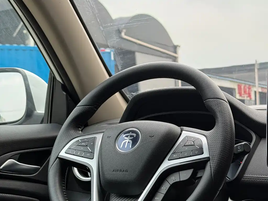 BYD Song New Energy 2018 — фото 29