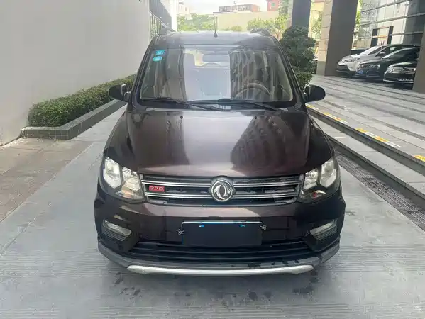 Dongfeng Scenery 370 2016