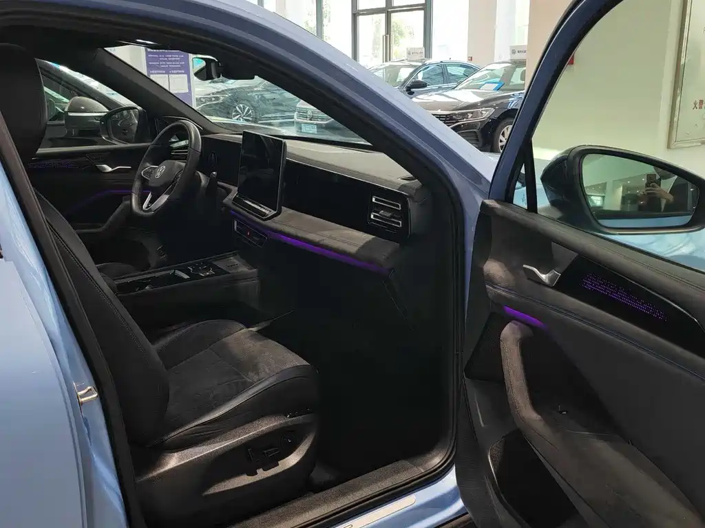 Volkswagen Tiguan L 2024