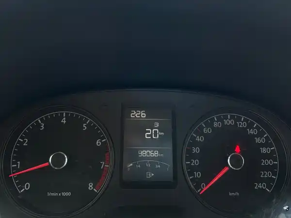 Volkswagen Lavida 2014