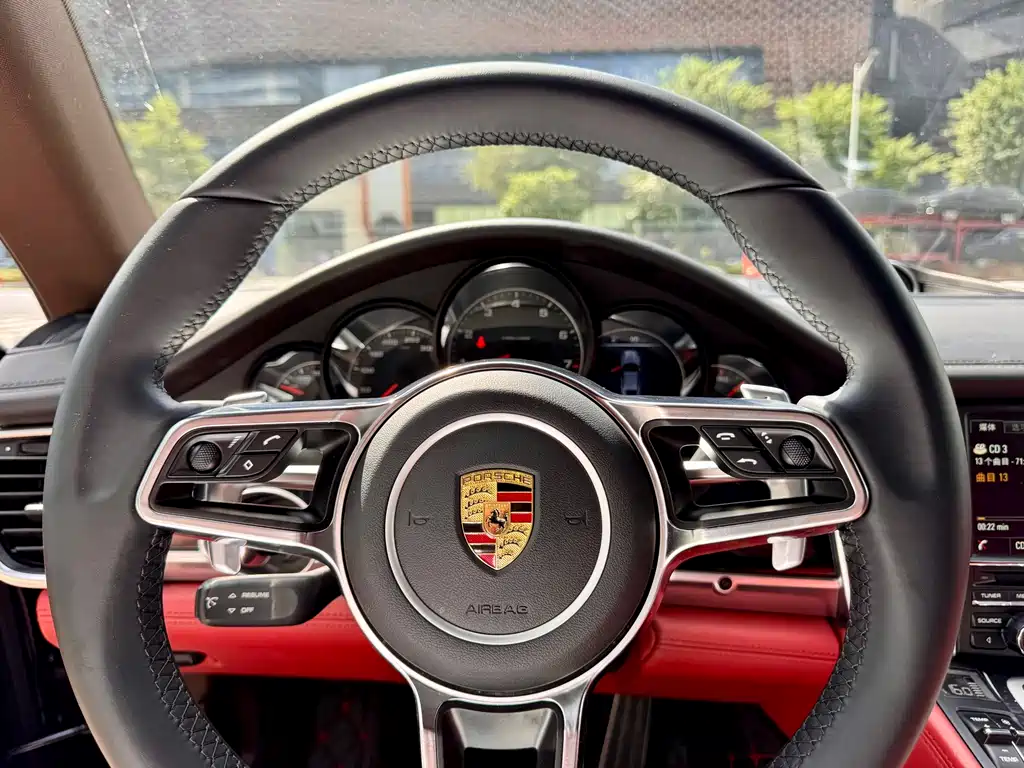 Porsche Panamera 2016 — фото 12
