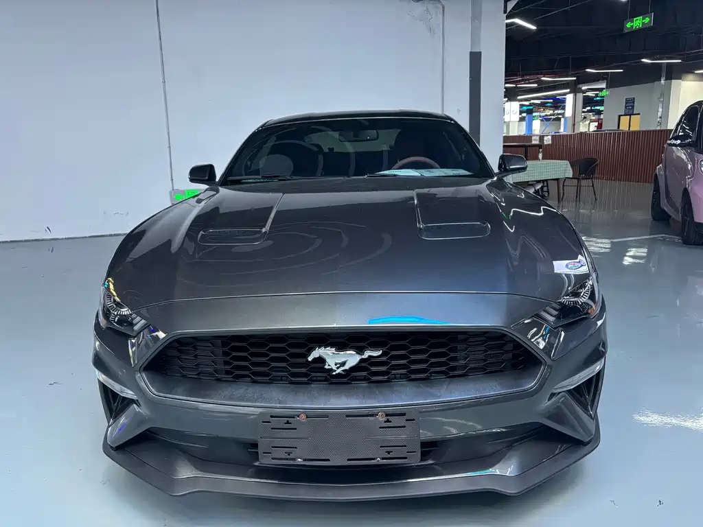 Ford Mustang 2018 — фото 2