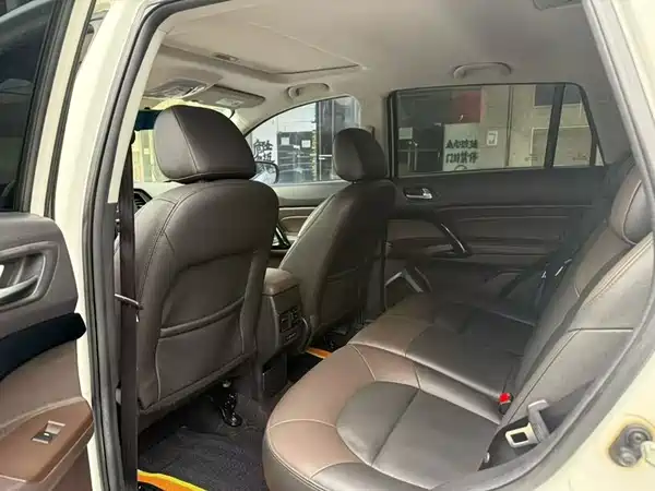 GAC Trumpchi GS4 2017