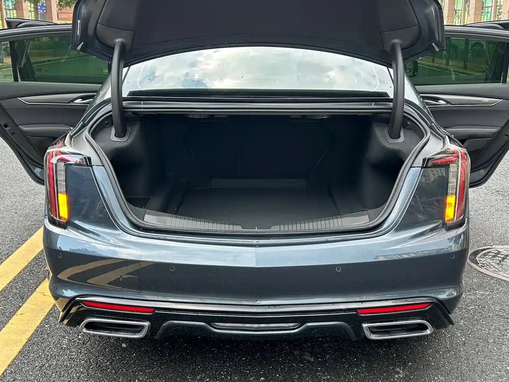 Cadillac CT5 2020 — фото 14