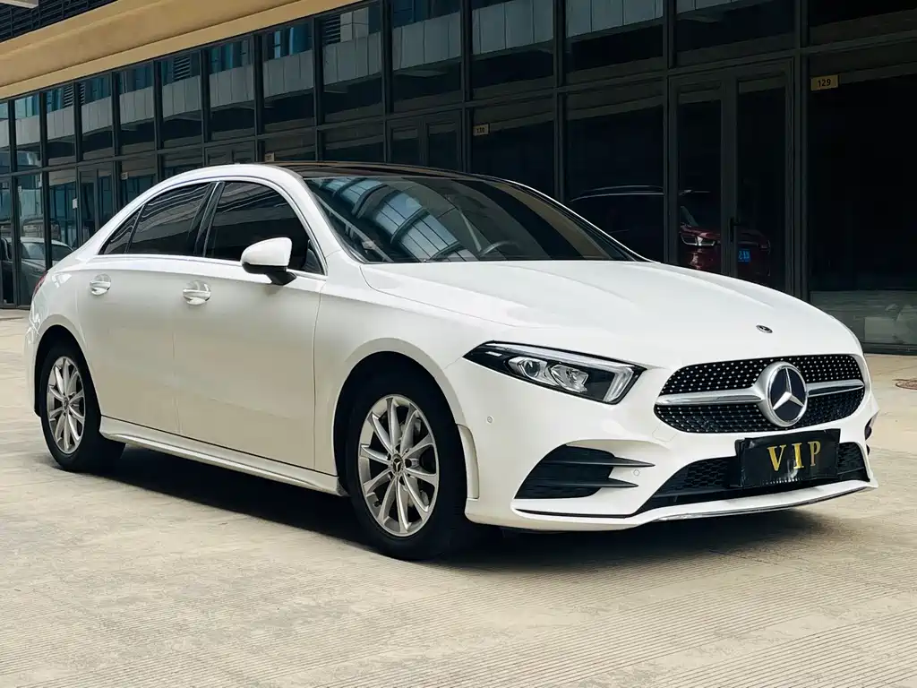 Mercedes-Benz A-Class 2020 — фото 2