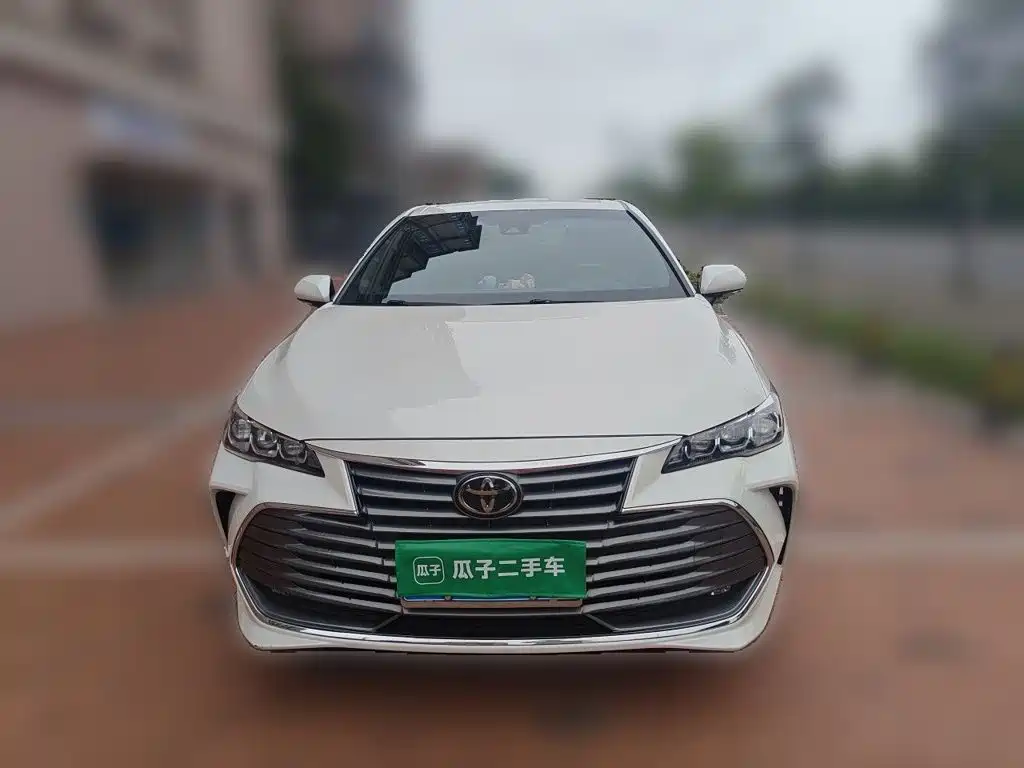 Toyota Avalon 2020 — фото 24