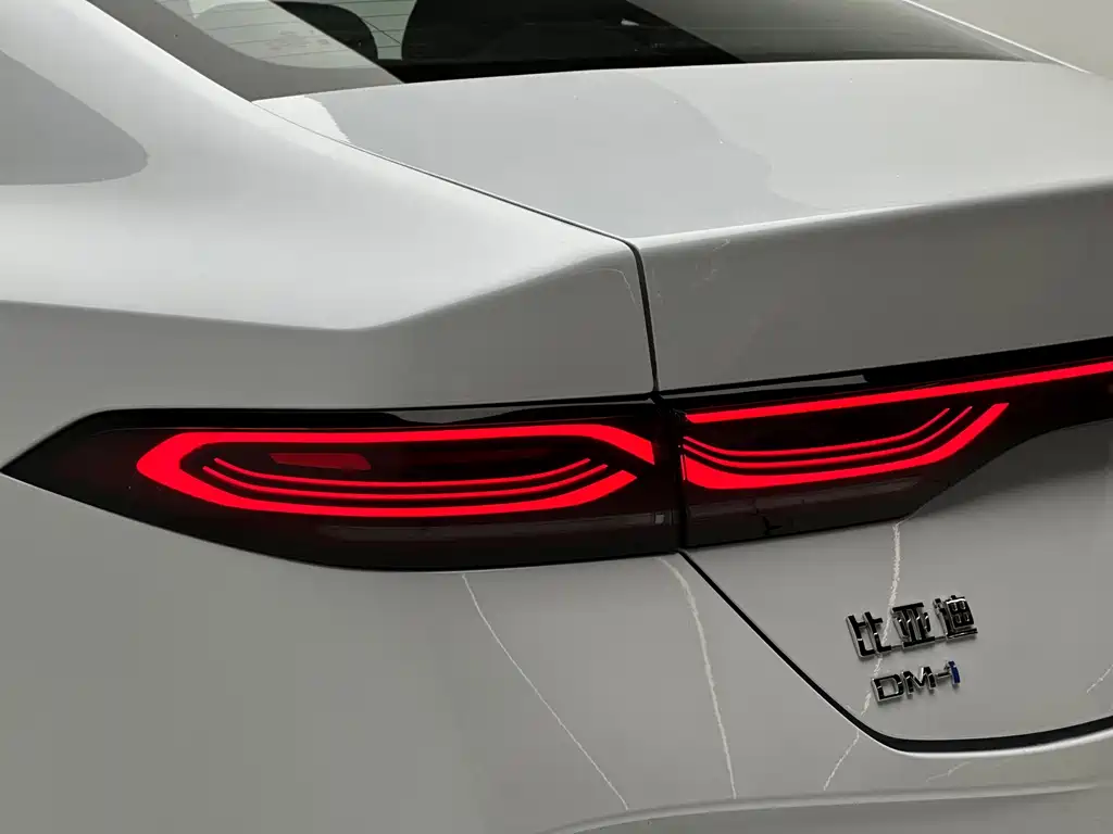 BYD Qin PLUS 2025 — фото 18