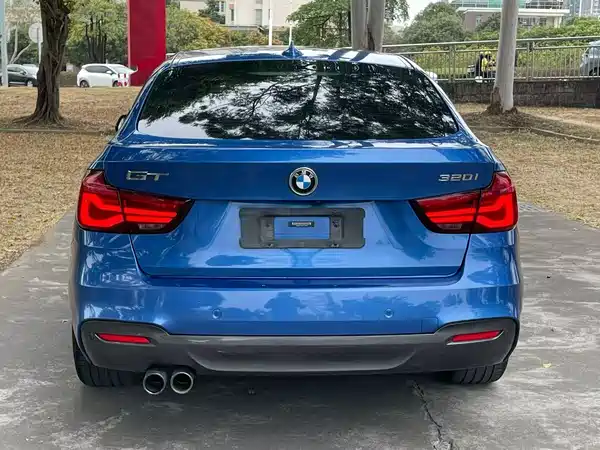 BMW 3 Series GT 2021