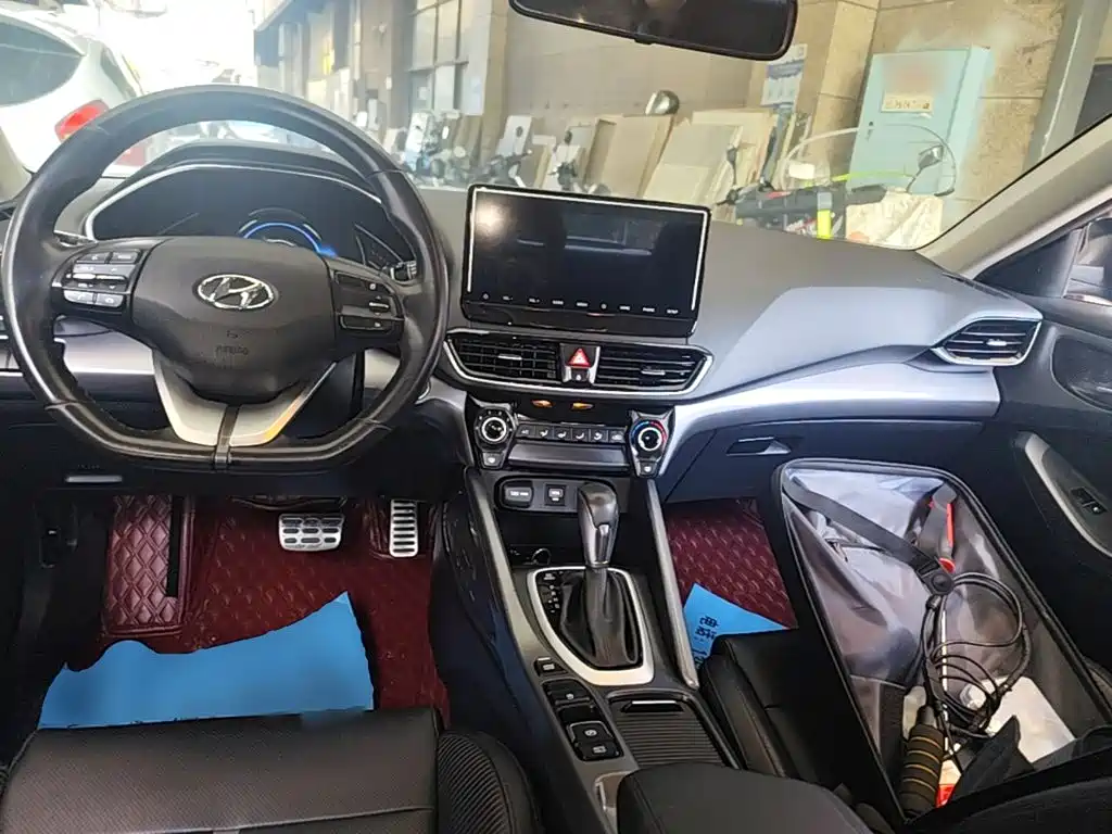 Hyundai Festa 2019 — фото 10