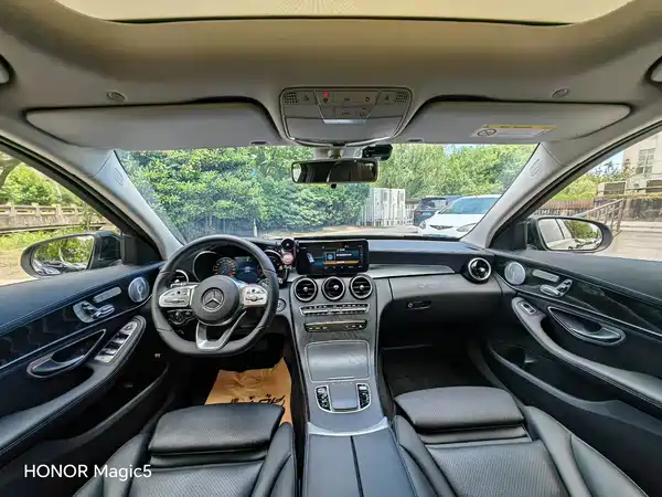 Mercedes-Benz C-Class 2020