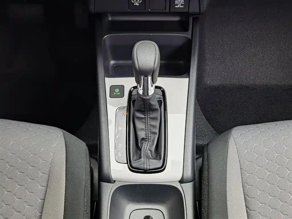 Honda Fit 2024 — фото 13