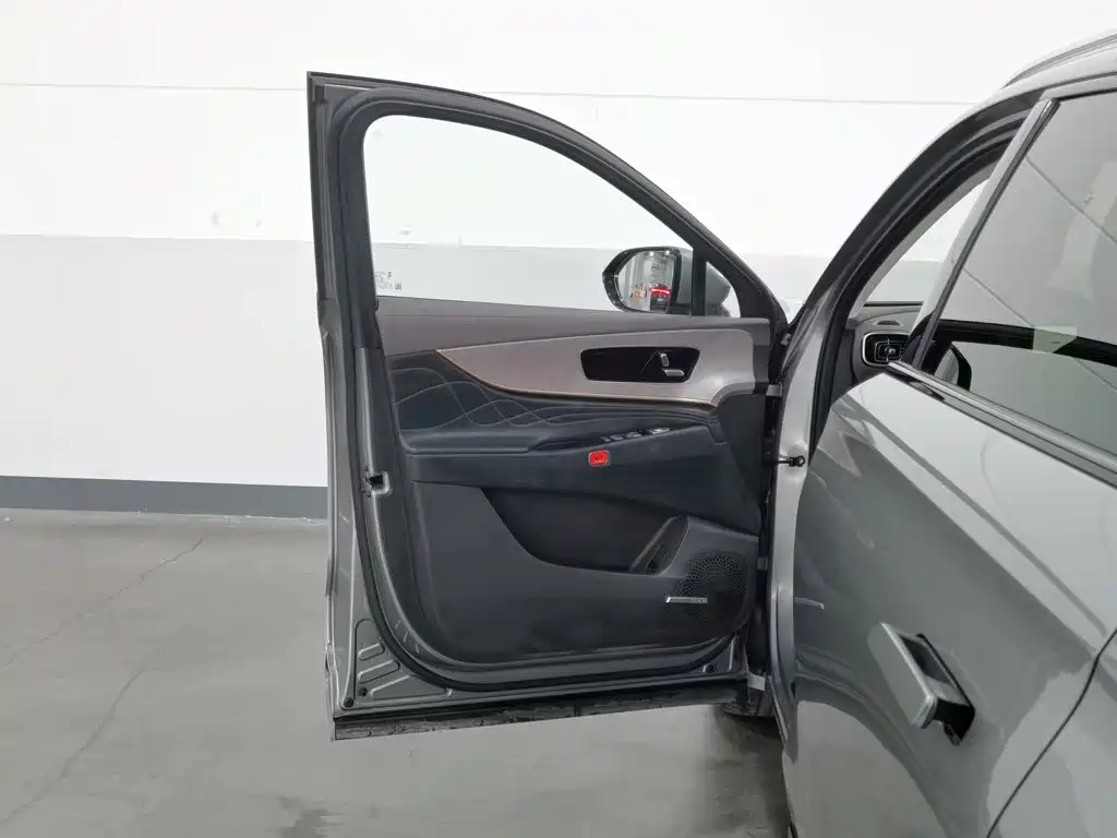 Chery Tiggo 9 C-DM 2025 — фото 8