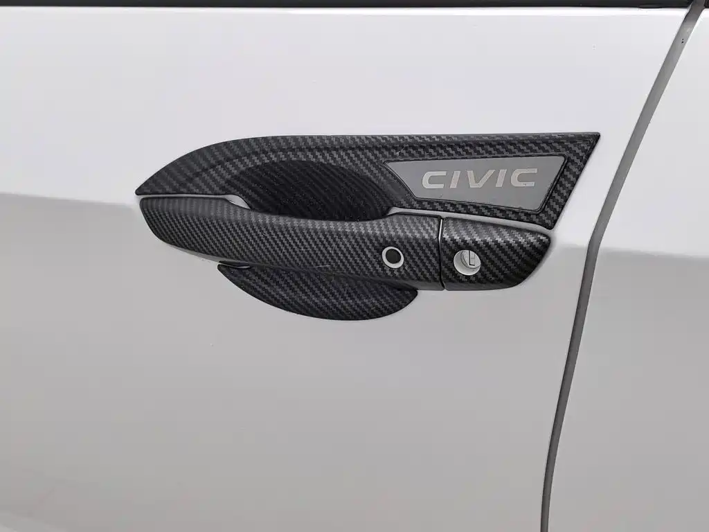 Honda Civic 2021 — фото 18