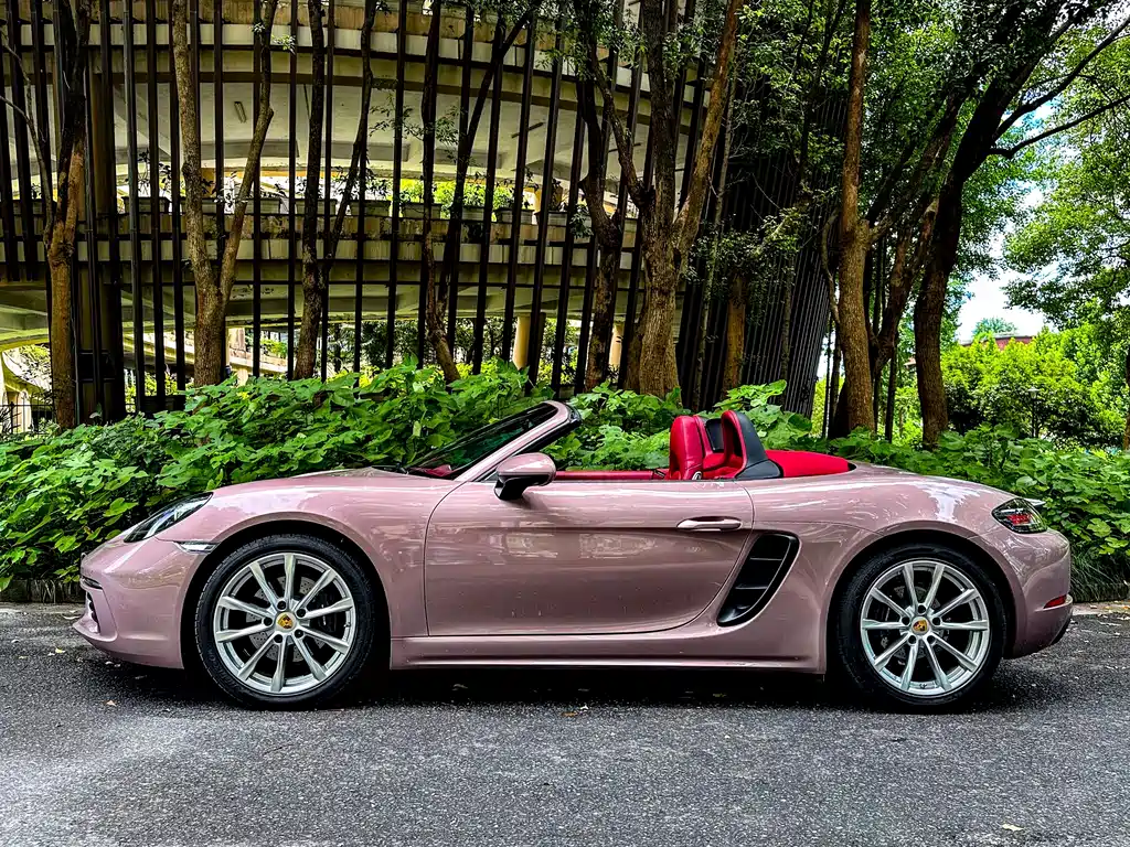 Porsche 718 2022