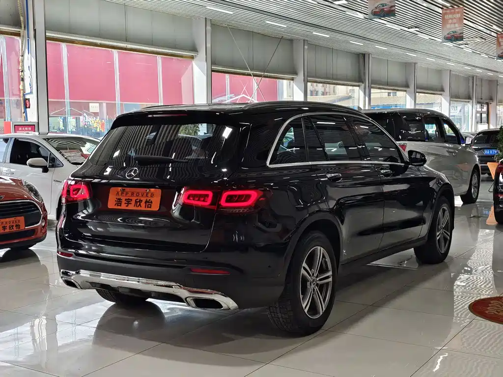 Mercedes-Benz GLC 2021 — фото 6