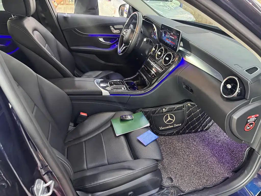 Mercedes-Benz C-Class 2019 — фото 8