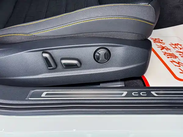 Volkswagen CC 2025