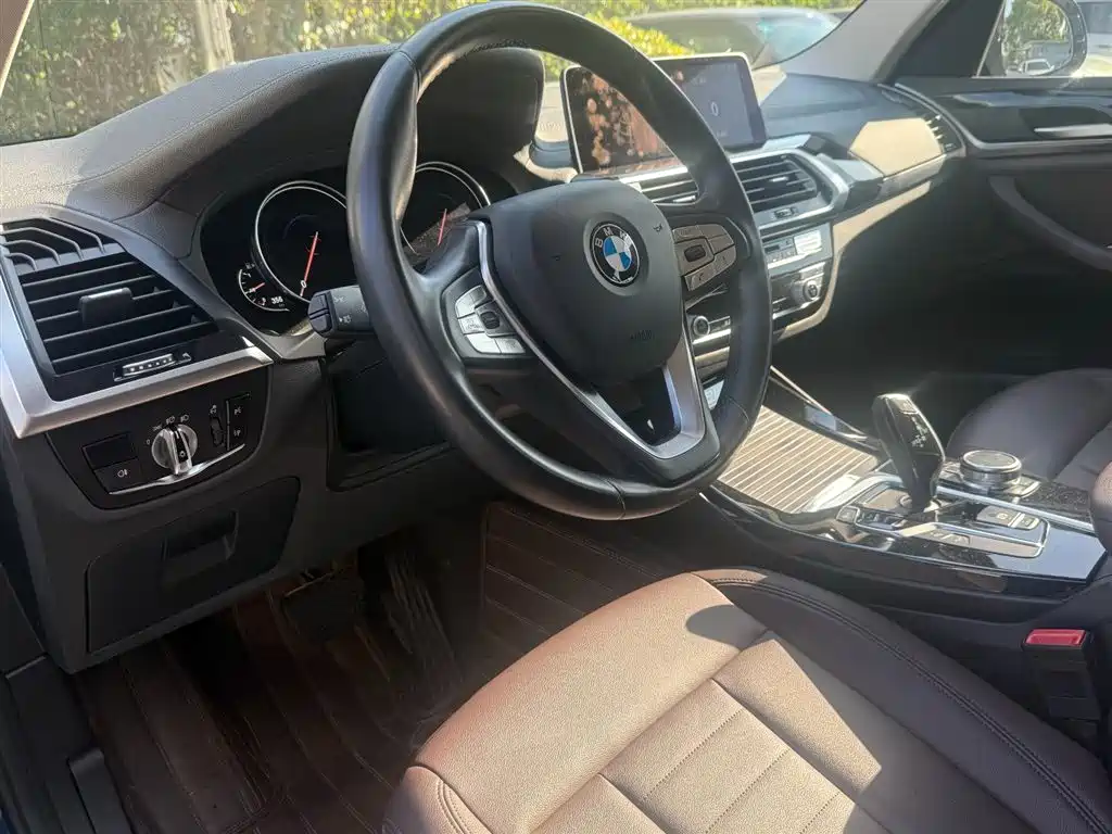 BMW X3 2019 — фото 10