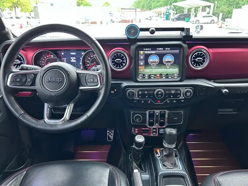 Jeep Wrangler 2022 — фото 24