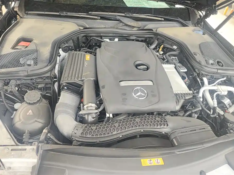Mercedes-Benz E-Class 2018 — фото 10