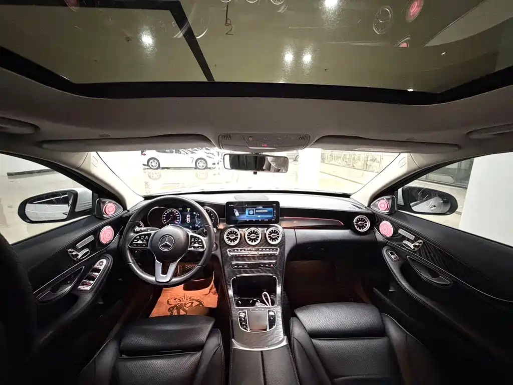 Mercedes-Benz C-Class 2019