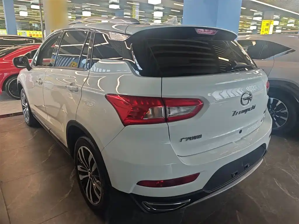 GAC Motor Trumpchi GS4 2018 — фото 5