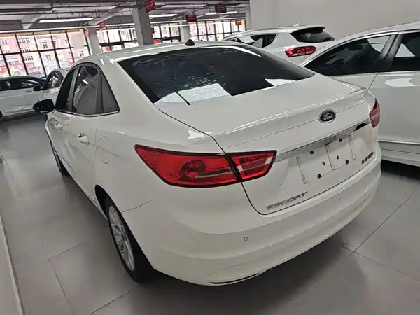 Ford Escort 2017