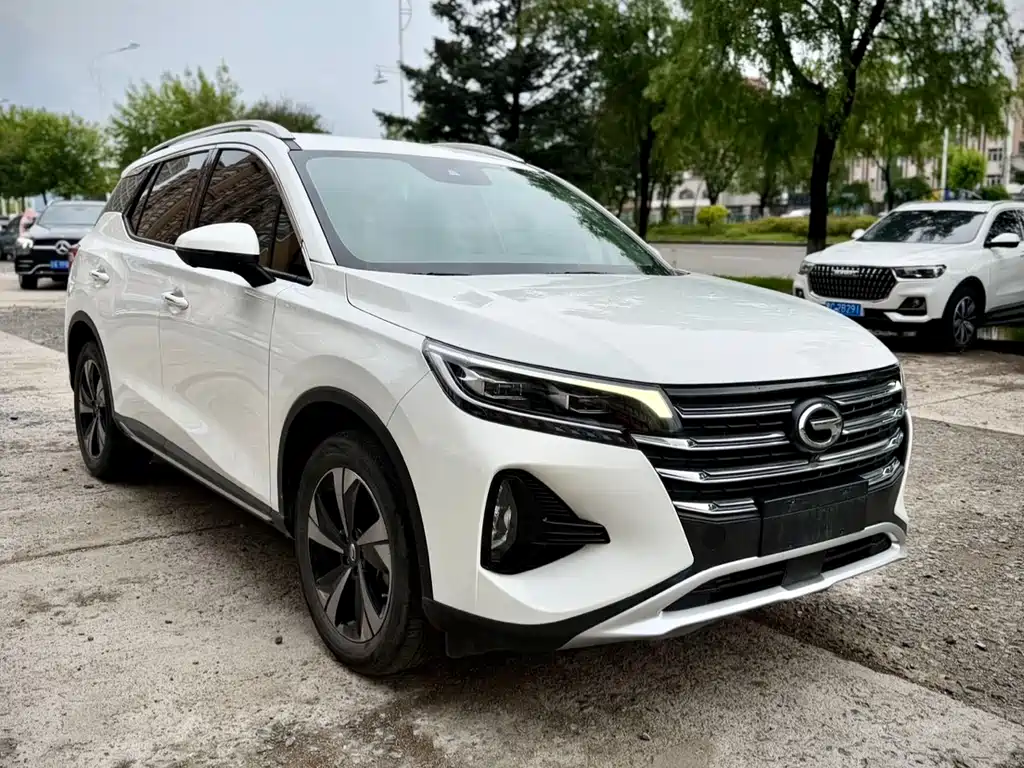 GAC Motor Trumpchi GS4 2022 — фото 3