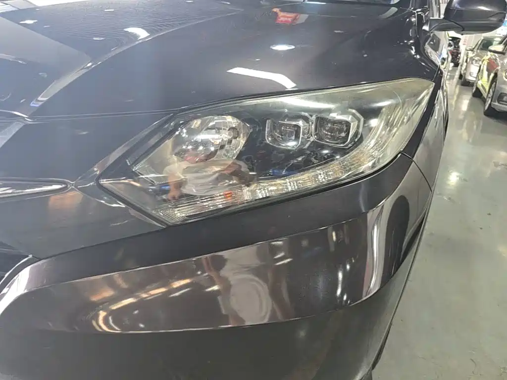 Honda Vezel 2018 — фото 24