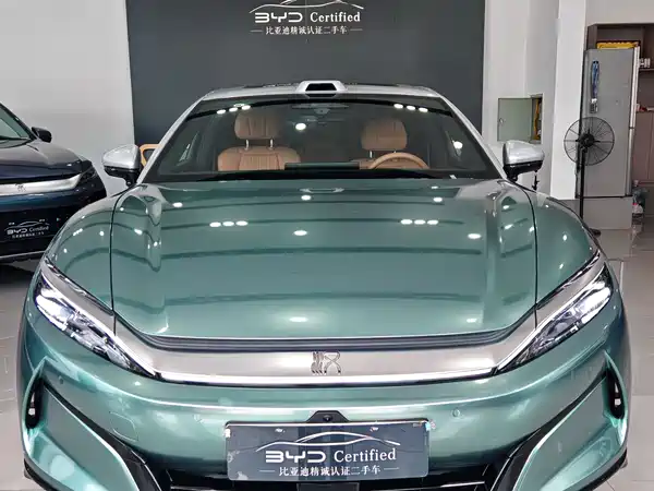 BYD Han L 2025