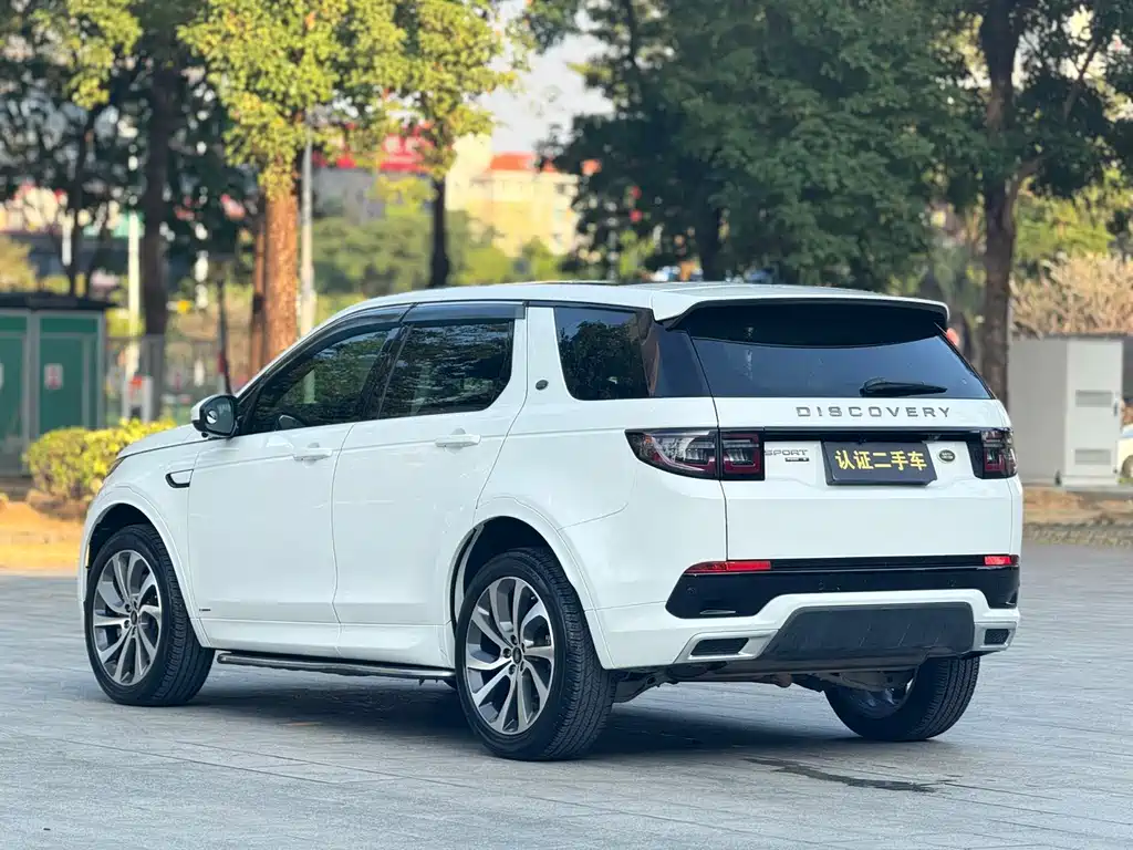 Land Rover Discovery Sport 2020 — фото 18