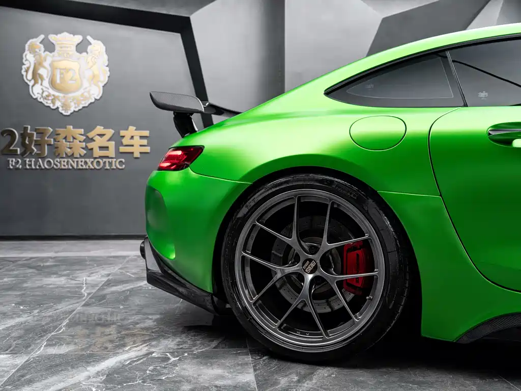 Mercedes-Benz AMG GT 2016 — фото 12
