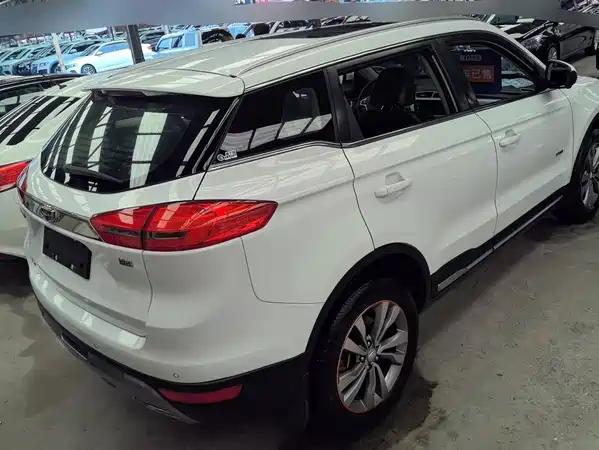 Geely Boyue 2017