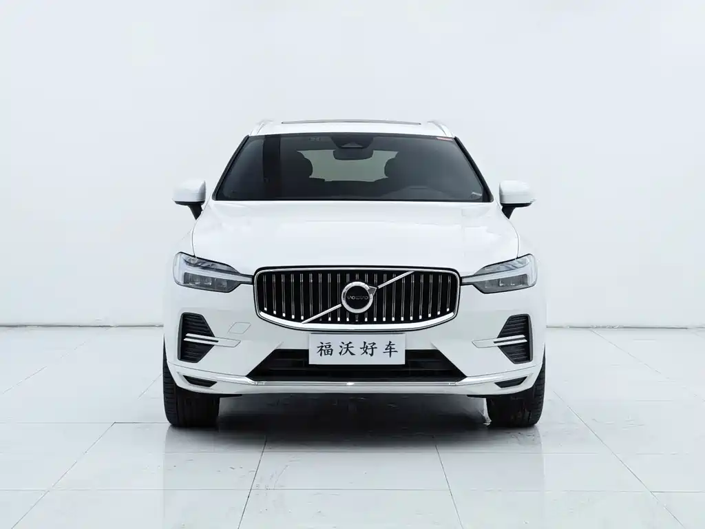 Volvo XC60 2024 — фото 2