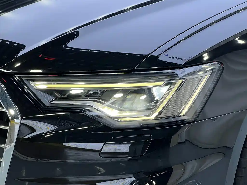 Audi A6L 2021 — фото 25
