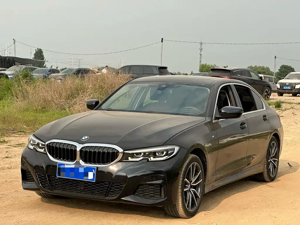 BMW 3 Series 2020 — фото 1