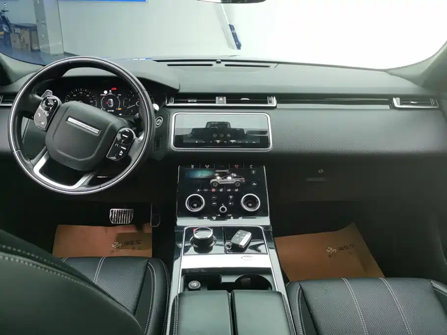 Land Rover Range Rover Velar 2020 — фото 12