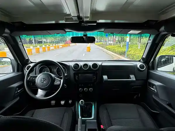 BAIC BJ40 2016