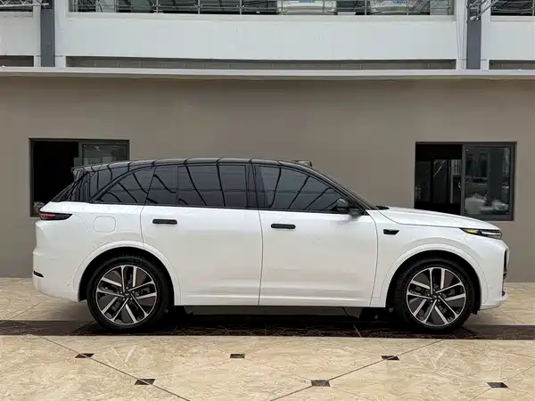 Li Auto L7 2024