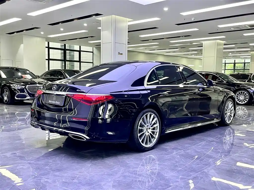 Mercedes-Benz S-Class 2022